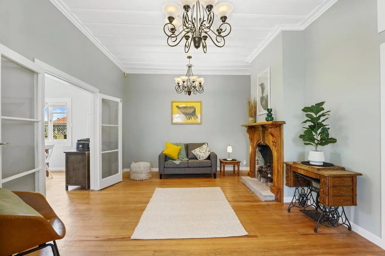 Central Heritage Villa Rotorua Tatil Evi